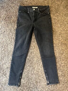 Levi's Women's Black Skinny Jeans with Ankle Zips